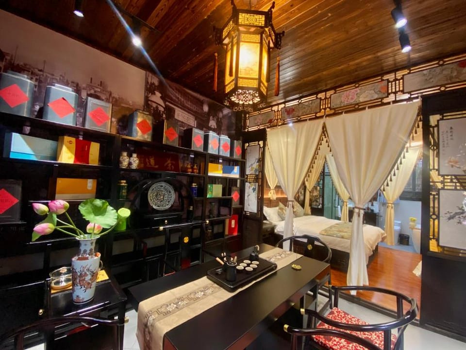 Floral Hotel · Jiangxiangtai Tea Culture Hall hotel (Huizhou Ancient City) Hotel in Hangzhou