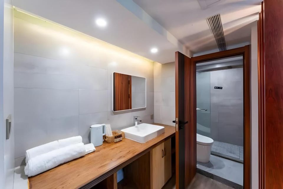 Floral Hotel·Xiuning Bitter Tree Story Hotel Hotel in Zhejiang