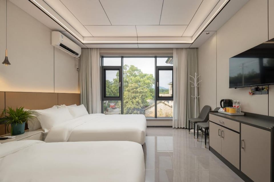 Floral Hotel·Tonglu Fenglinwan hotle Hotel in Hangzhou