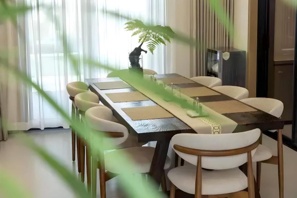 Floral Hotel·Yichen Homestay in Tonglu County (OMG Heartbeat Paradise Store) Hotel in Hangzhou