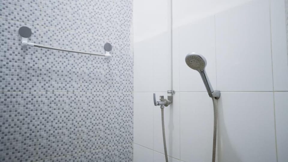 Poerto Lemon Guesthouse Hotel in Special Region of Yogyakarta