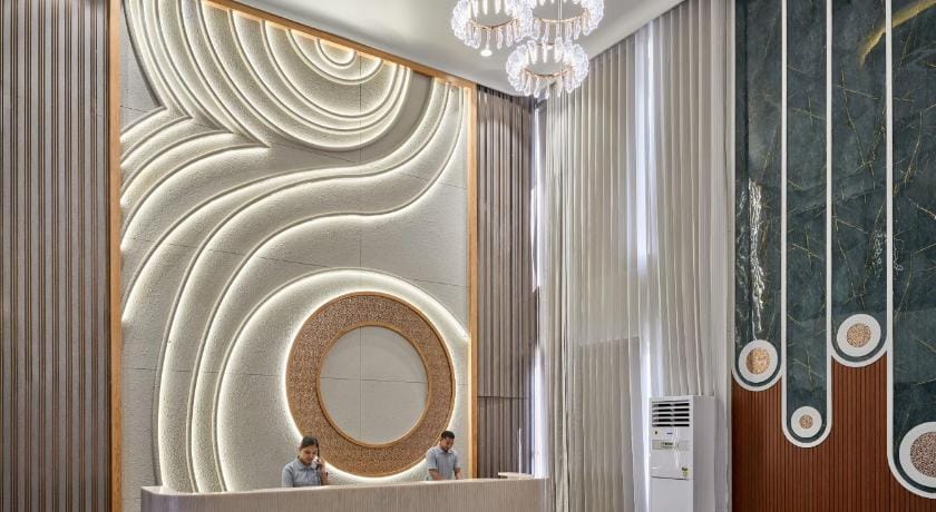 Pride Elite Gandhinagar Hotel in Gandhinagar