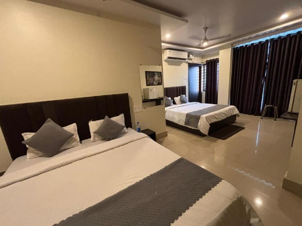 Hotel Asian Openbill Hotel in Bangladesh