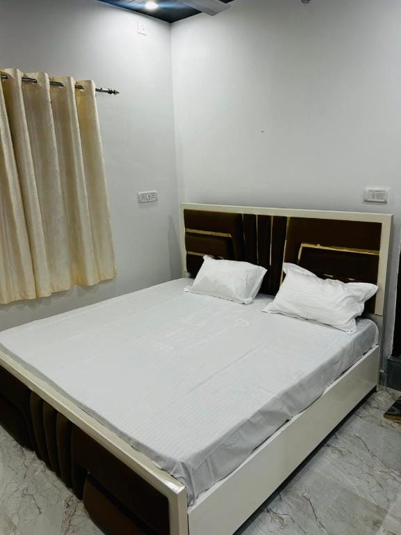 Omkar Nath Hotel Hotel in Nepal