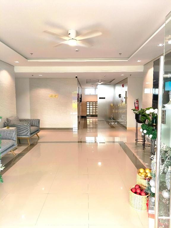 AR AR Staycation I SM City Santa Rosa Laguna Hotel in Santa Rosa