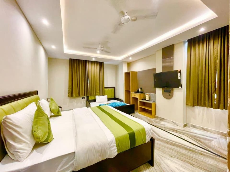 DhamStay Hotel K P Haridwar Hotel in Uttarakhand