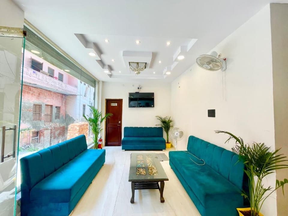 DhamStay Hotel K P Haridwar Hotel in Uttarakhand