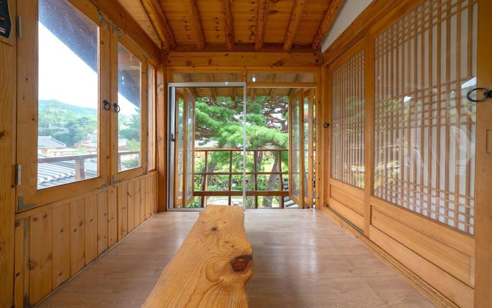 Gyeongju Bulguksa Hanok Farm Stay Hotel in South Korea