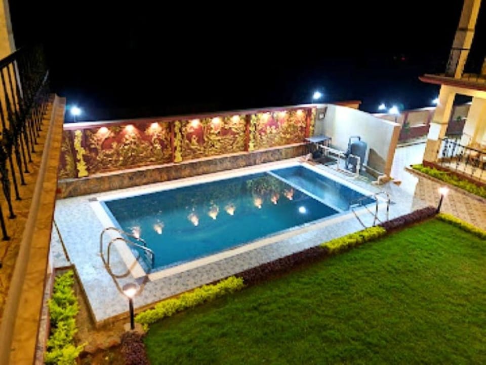 Baine Holiday Resort Hotel in West Bengal