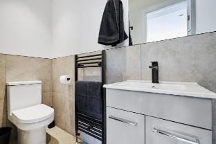 Beechwood Terrace Studios Apartment in Leeds