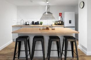Back Brundell Mount Apartment in Leeds