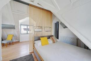 Bright studio in the heart of Paris: Marais/Rivoli Apartment in Paris