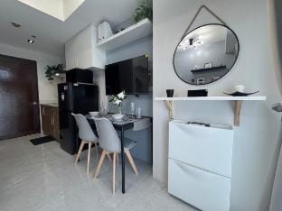 Cozy & Modern Studio Suite in Central Cebu City Apartment in Cebu City