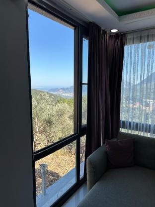 Apart with Magnificent Sea, Pool and Nature View Apartment in Antalya Province