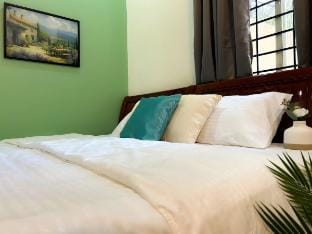 Spacious AC Studio Flat in Mysore - 202 Apartment in Mysuru
