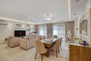 Spacious Sheikh Zayed Hotel Apt• Pool/Gym access Apartment in Egypt