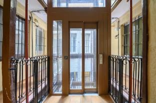 Precioso Apto en Madrid Centro, 4 pax, wifi y AC Apartment in Centro