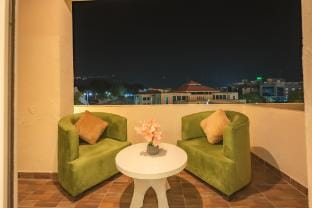 The Urban Romance  Apartment in Dehradun