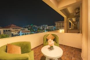 The Urban Romance  Apartment in Dehradun