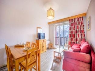 Apartment in France near Ski Slopes Apartment in Occitanie