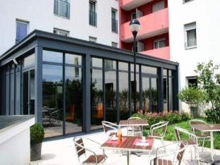 Aparthotel Odalys City Bioparc Apartment in Lyon
