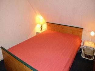 Duplex Studio in France near Ski Bus Stop Apartment in Occitanie