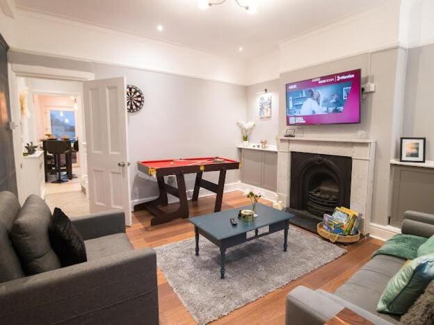 Stylish 2BD Near O2 WIFI Sleeps 6 Apartment in London Borough of Lewisham