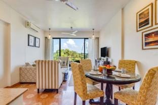 Serene 2BHK with Pool | 5 mins to Candolim Beach Apartment in Candolim