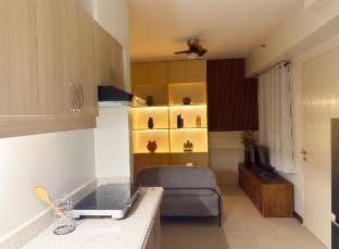 Stay in Olil Apartment in Davao City