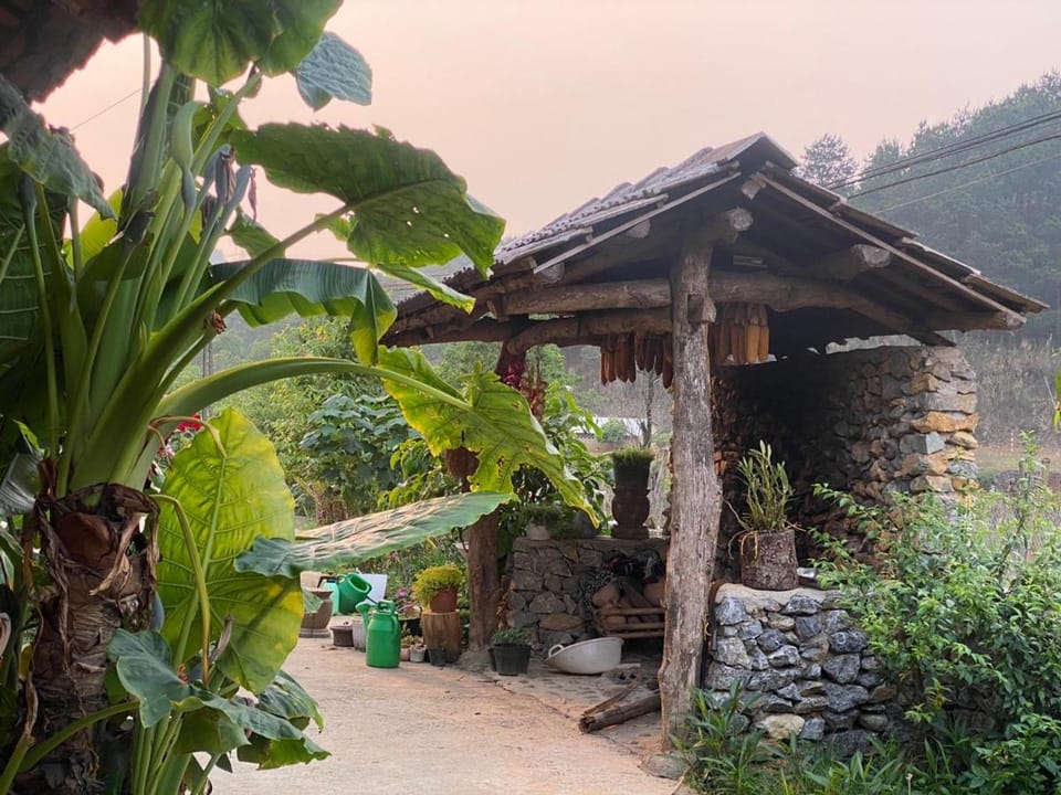 HUA TAT HMONG Retreat Chalet in Vietnam
