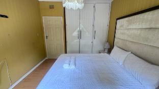 Specious Guesthouse In Bloem Vacation rental in South Africa