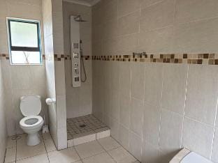 Modern Ensuite Room In Bloemfontein Vacation rental in South Africa