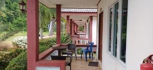 Salamat Hillside S06  2Bed Vacation rental in Sala Dan
