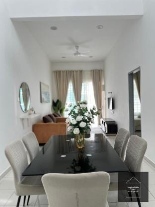 Zafirah Ipoh Homestay (Muslim Only) Vacation rental in Ipoh
