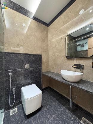 Bright Superior Deluxe | Egarden - Somnath Palace Vacation rental in Varanasi