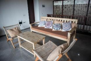 4BR Villa • Ricefield View • Huge Private Pool Vacation rental in North Kuta