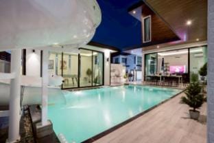 Another Hour Pool Villa Pattaya Vacation rental in Pattaya City