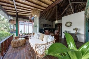 2BR Balinese Home with Pool and Stunning Rice View Vacation rental in Blahbatuh