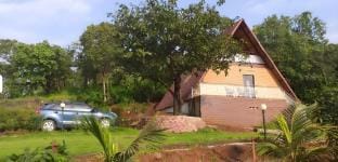 Anant Villa | Lakeview, Games, Bonfire & BBQ Vacation rental in Maharashtra