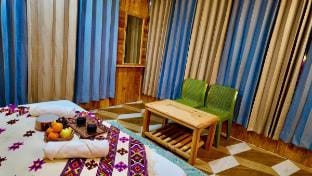 TheLittleHeaven|Cabin|Mountains 500mtrs track Vacation rental in Himachal Pradesh
