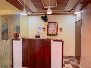 Studio 406 Elite Comfort Pod Vacation rental in India