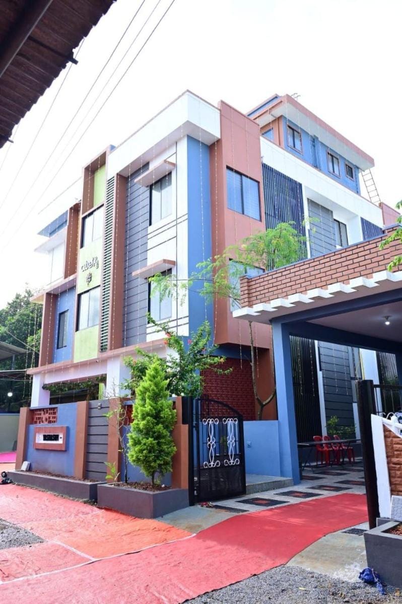 Yashawi Residency @G001 Vacation rental in Karnataka