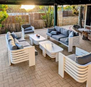 5BR Beachside Home with Pool, Park Access in Ocean Reef Vacation rental in Perth