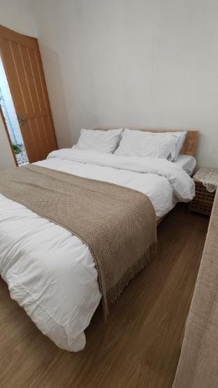 Corner House 3BR 9Pax • Firepit • near Attractions Vacation rental in Ipoh