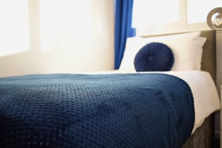 Spacious 3-Bed Near New Cross Hospital WV10 Vacation rental in Wolverhampton