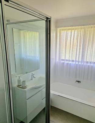 Family Friendly Beach retreat Vacation rental in Batemans Bay