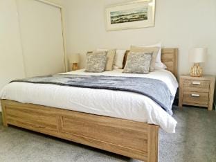 Family Friendly Beach retreat Vacation rental in Batemans Bay