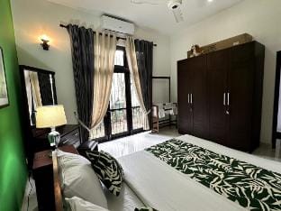 Room in Moonbeam Villa 101 Vacation rental in Western Province