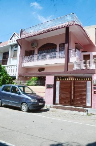 Priyadarshini Homestay-Experience Bliss of Kashi Vacation rental in Varanasi