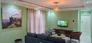 Moutain-Ridge Lux Stay Vacation rental in North West, South Africa